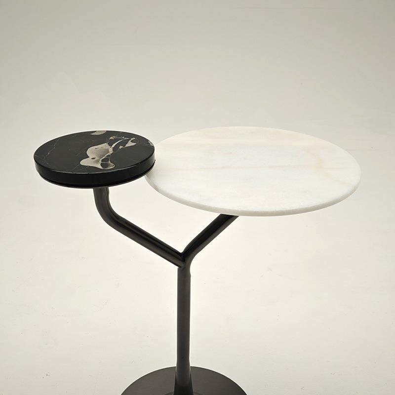 Modern minimalist luxury tea table for home use, balcony table and chair combination, small table and bedside table, internet famous minimalist tea table for home use