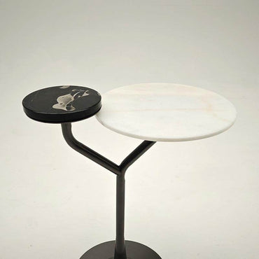 Modern minimalist luxury tea table for home use, balcony table and chair combination, small table and bedside table, internet famous minimalist tea table for home use
